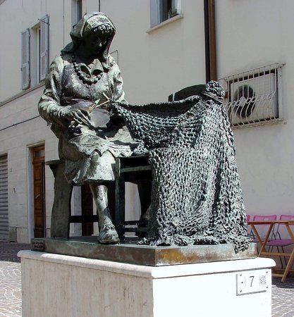 Monumento Alla Retara